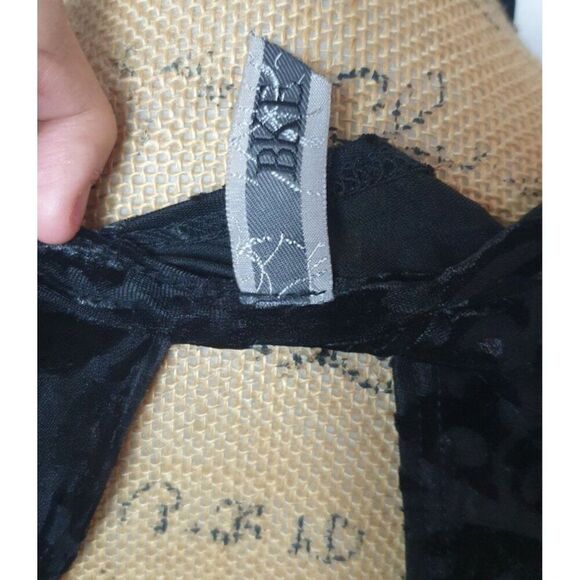 BKE Womens Black Rosette Peplum Top S Keyhole Back Jeweled Bow Tie Back Elegant - Picture 7 of 8